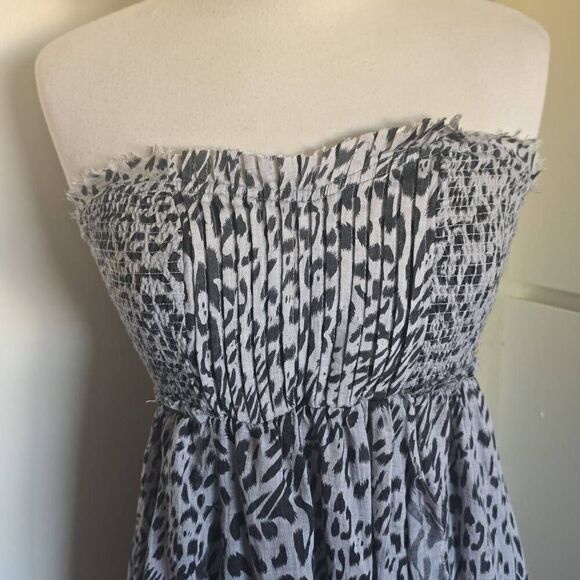 It Girl Grey/ Blk strapless leopard sundress, - Picture 2 of 10